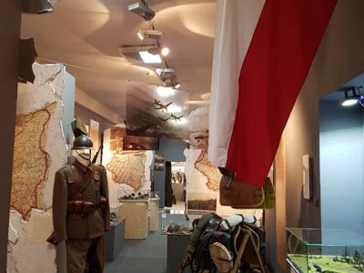 "Dzień w którym pękło niebo… dębicki wrzesień 1939 roku" "Dzień w którym pękło niebo… dębicki wrzesień 1939 roku"